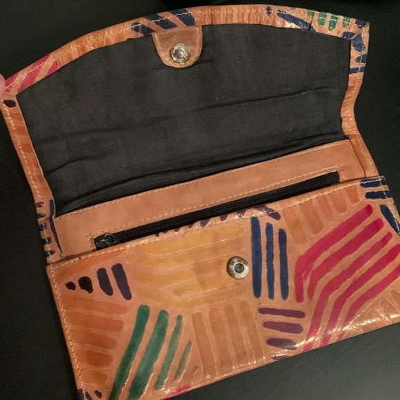 Handbags - Leather wallet lined with snap closure boho aztec